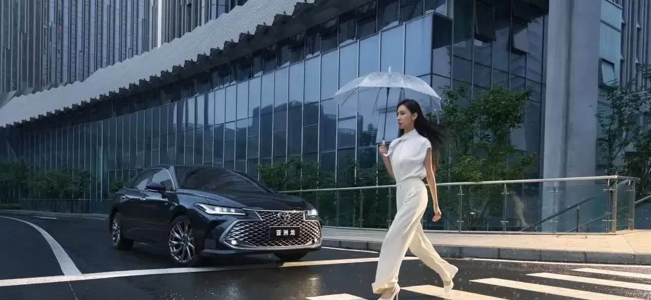 一夜之间，燃油车的天都要塌了：工信部发布燃油新规，2026年1月1日起，
1.