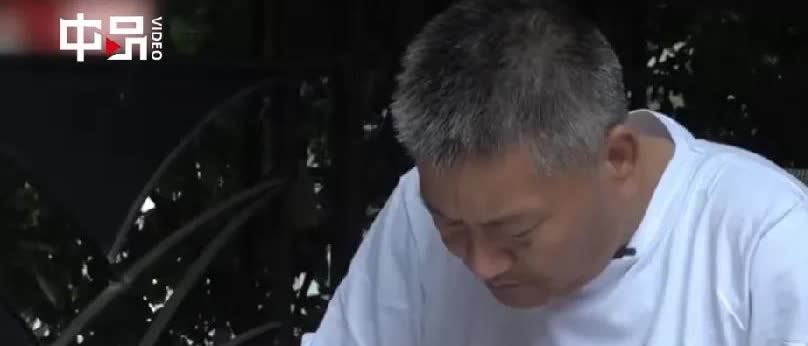原来社会人士，没有学籍也能参加高考，只不过比普通高中毕业生有一些不一样:
1.