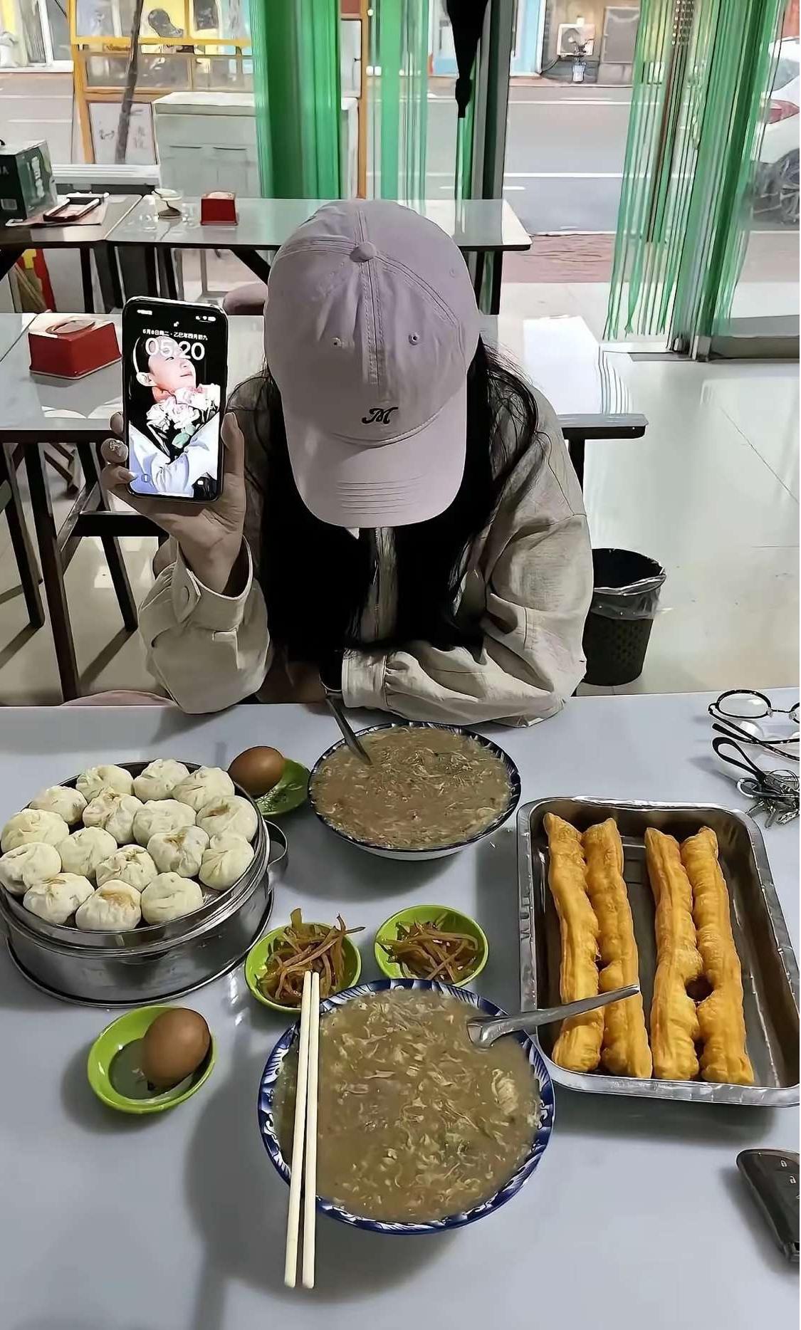 家人们，有谁知道这是啥粥不？我咋从来没见过呢！