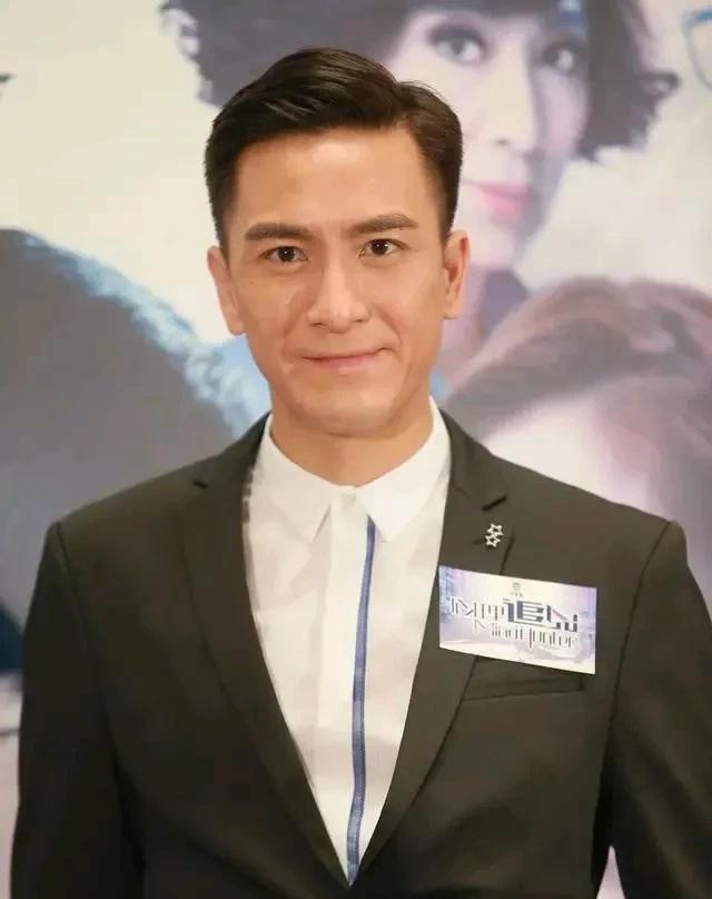 马国明另类网购法











啥？明星马国明竟然不会网购？他逛淘宝只看
