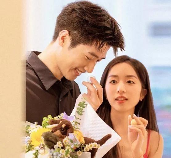 她们可能觉得直接拒绝才是体面，但是翁青雅基本没给彭高释放什么信号，而且愿意跟他相