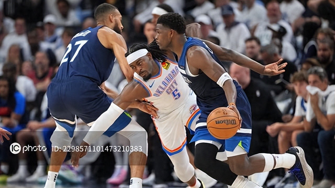 爱德华兹30+9+6，首节16分太狠！森林狼扳回一城延续悬念！