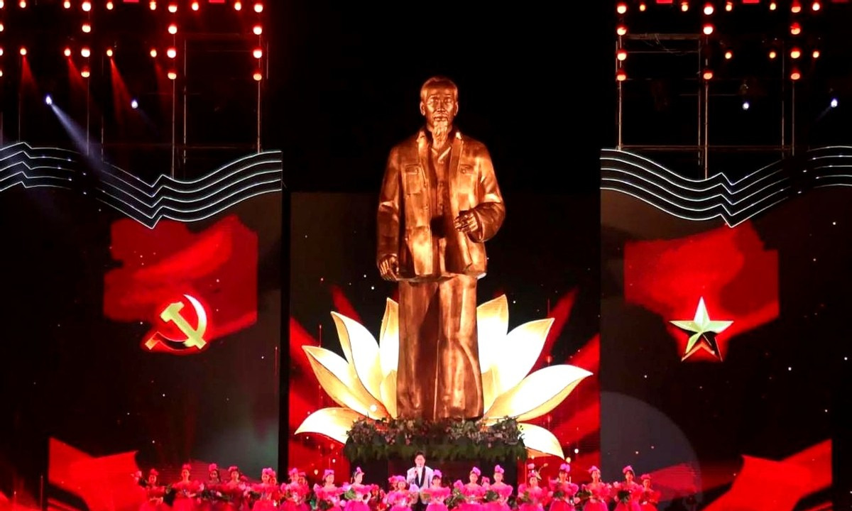 越南历史大揭秘：谁才是真大佬











你绝对想不到，越南纪念胡志明