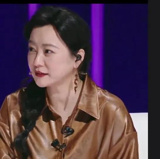 家人们！胡彦斌郝蕾节目里“开战”啦
宝子们，在全女音综《让我来唱》节目现场，胡彦