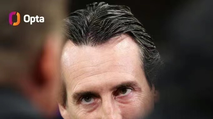 不简单！埃梅里执教一年！维拉冲到英超前四！