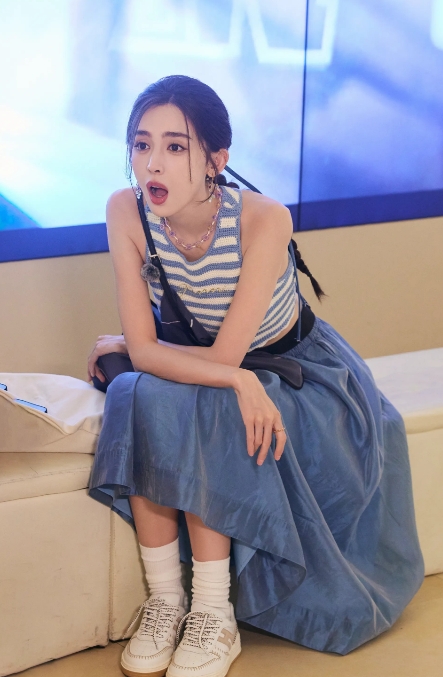 古力娜扎，172cm，目瞪口呆。
