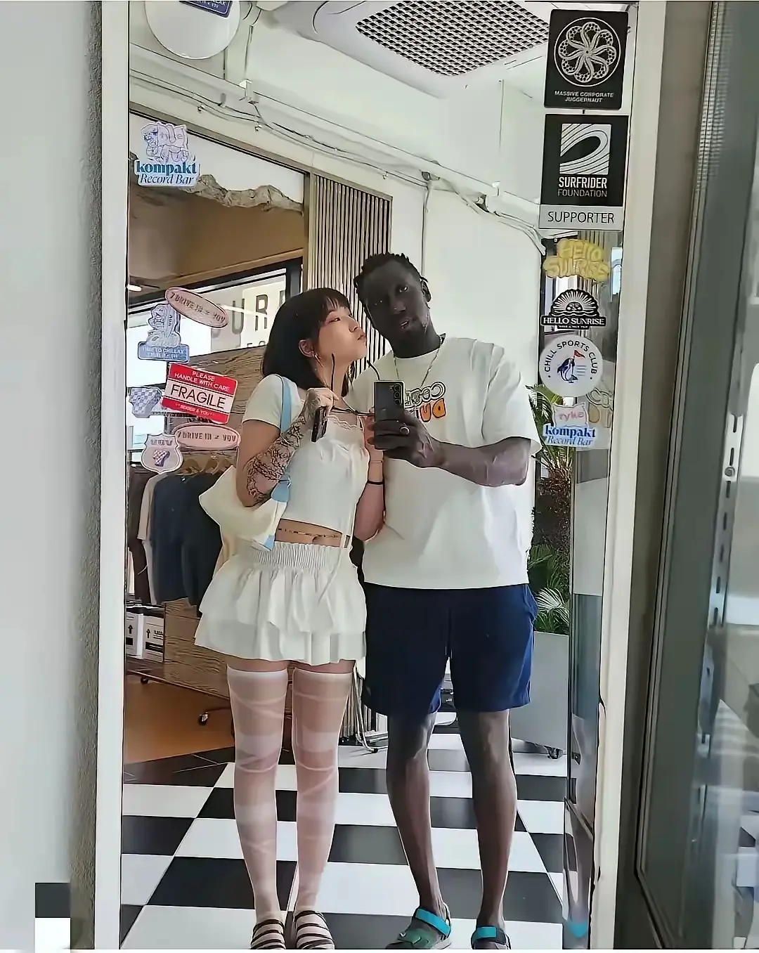 妹妹非要和他在一起，咋整呀？
