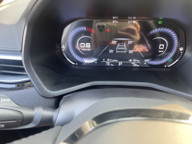 油耗16.5
县城每天上下班，两三公里，这油耗正常吗