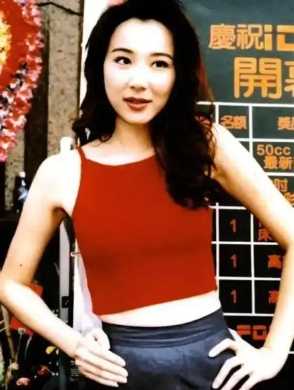 1998年，“台湾第一美女”萧蔷被土豪看上，夸下海口，要出50万，买下她的“初 