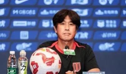 徐正源和成都蓉城翻脸闹掰的真正原因！徐正源目前一年4000多万的团队年薪，徐正源