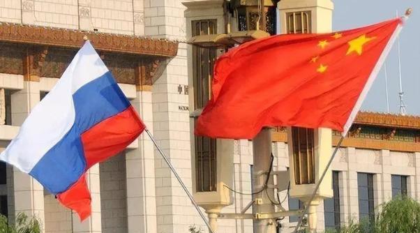 俄罗斯也不希望中国超过美国吗？其实跟美国比起来，俄罗斯更怕中国崛起？
中国这些年
