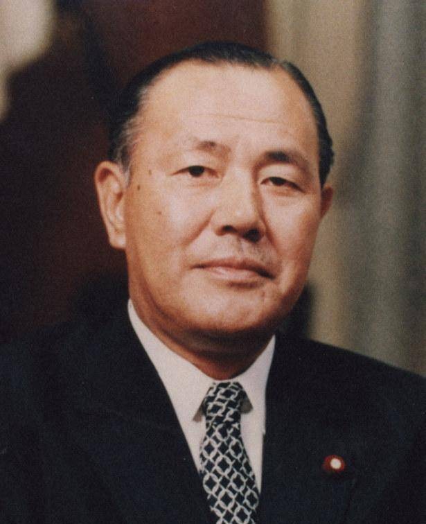 日本战败投降后，本该赔偿我国1200亿，为何我们直接不要了