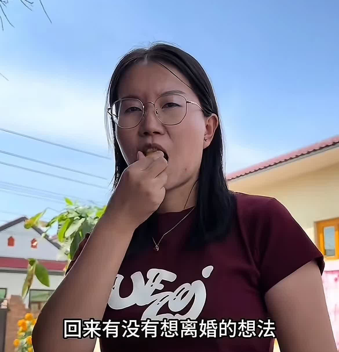 宁夏牧飒劝二姐离婚 姐夫要骂人
居然劝二姐燕燕离婚 这玩笑开得够大胆
牧飒从