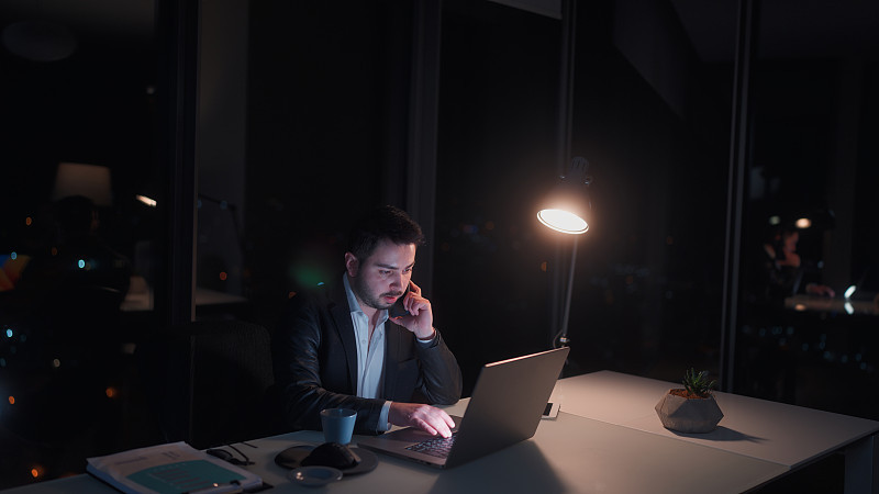 葡萄牙移民梦碎？工作签证突遭取消，预约全部无效！