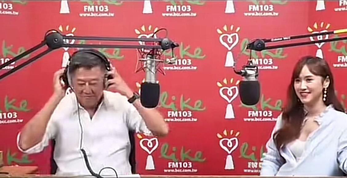 王伟忠是懂网友们心理的！
最近关于小s和吴姗儒的话题不断！他索性请来了当事人吴姗