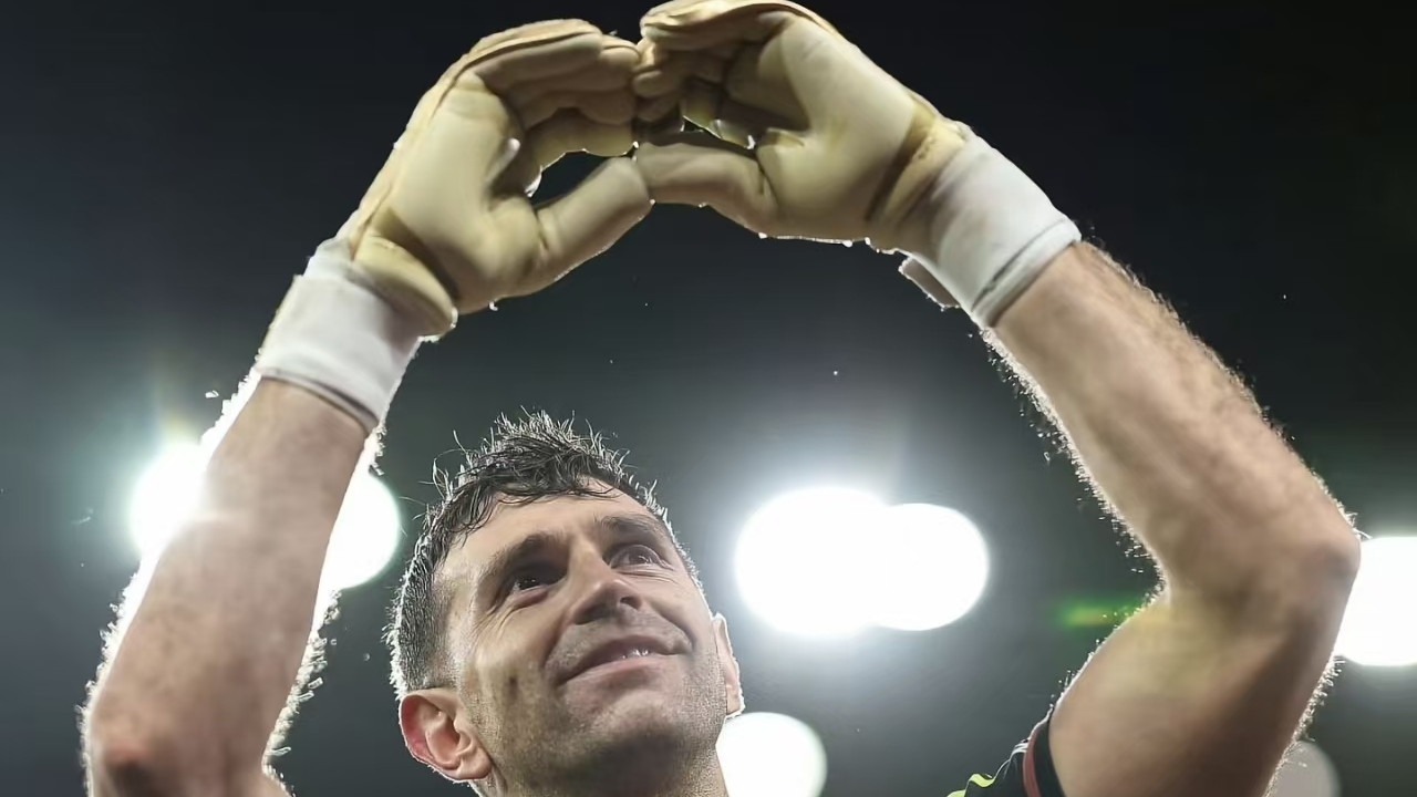 英超+德甲：维拉VS埃弗顿+奥格斯堡VS弗莱堡