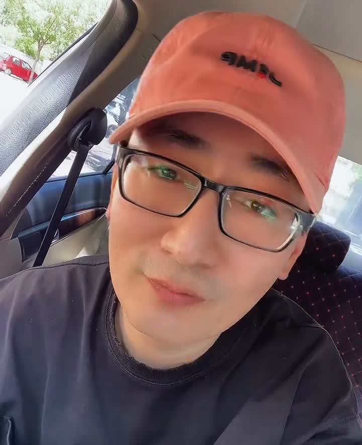 吹牛逼，有很多人为什么觉得自己的车年限一大了，公里数稍微一大点，就要给自己发动机