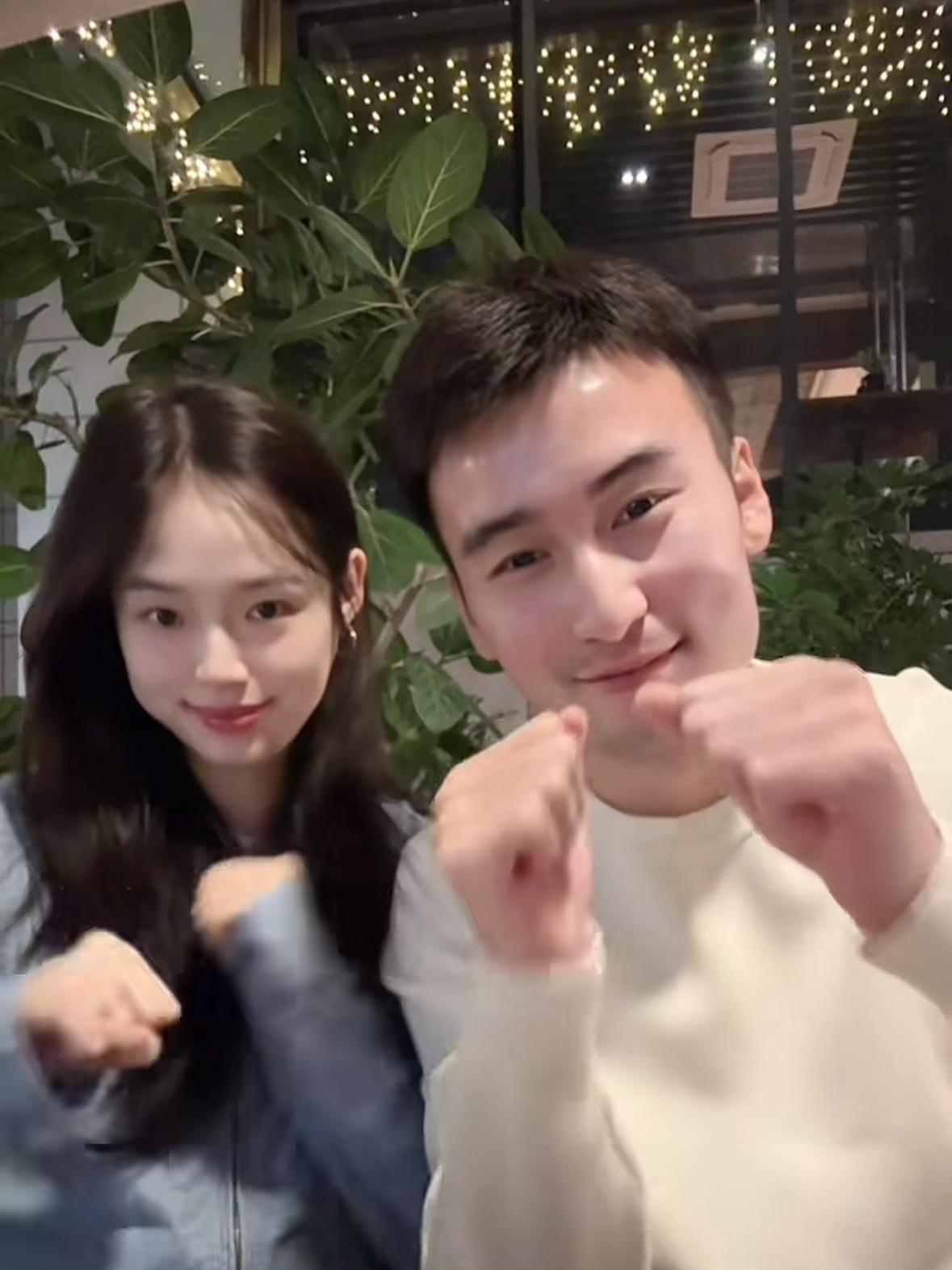 牛牛真的是个很好很好的结婚对象，只要没有比赛、没有训练的日子就是陪在未婚妻身边，