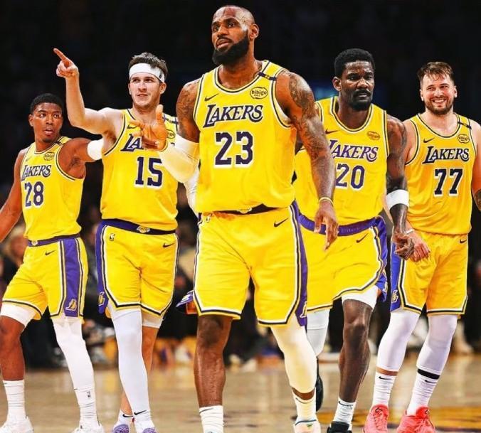 #NBA 湖人队# 『就在今天！8 月 14 日 NBA 传来多则湖人队最新消息