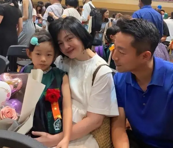 大S离世后 孩子仍在台北读书 家人暂不回北京