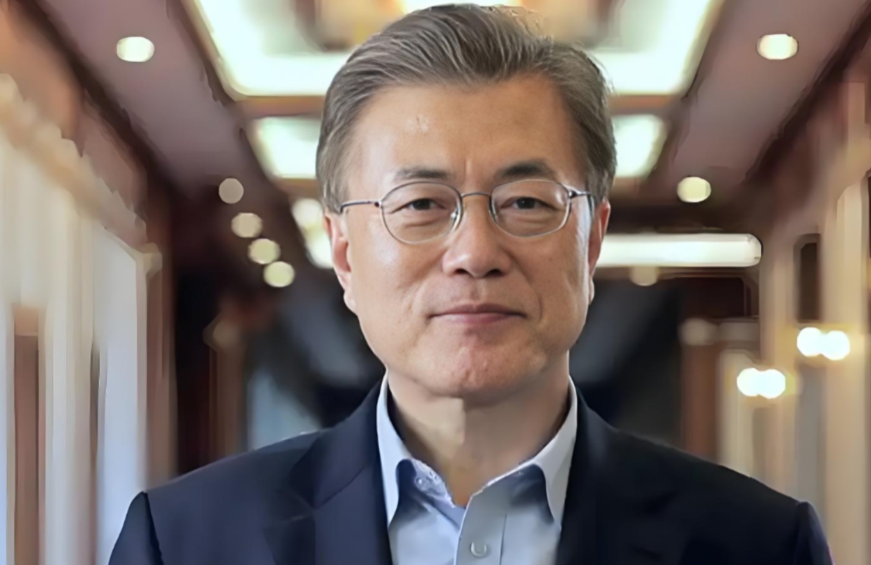 尹锡悦开始“反攻”了，先是对文在寅的女儿下手，现在连文在寅也被检方传唤。由此不难