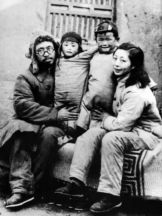 林月琴嫁罗荣桓，怀孕3个月得知前夫没死，罗荣桓：我尊重你的决定
