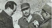 1934年，江西德安的司令部内，油灯微弱跳动。国民党少将救下了九万红军战士，建国