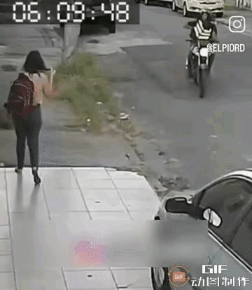 识时务者为俊杰
这位小姐姐太聪明了[赞]