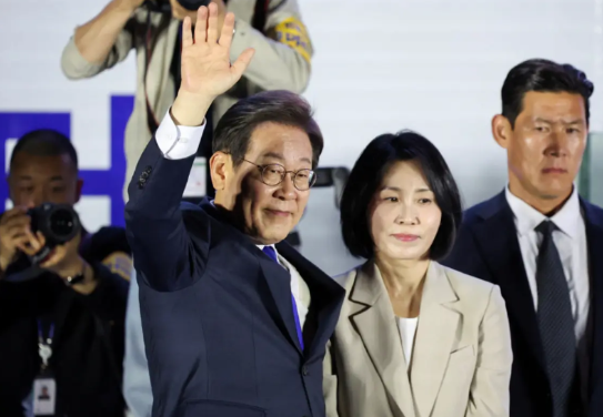李在明到底有多亲华？把白宫官员都吓得说胡话了
韩国大选结果出炉，李在明直接走马上