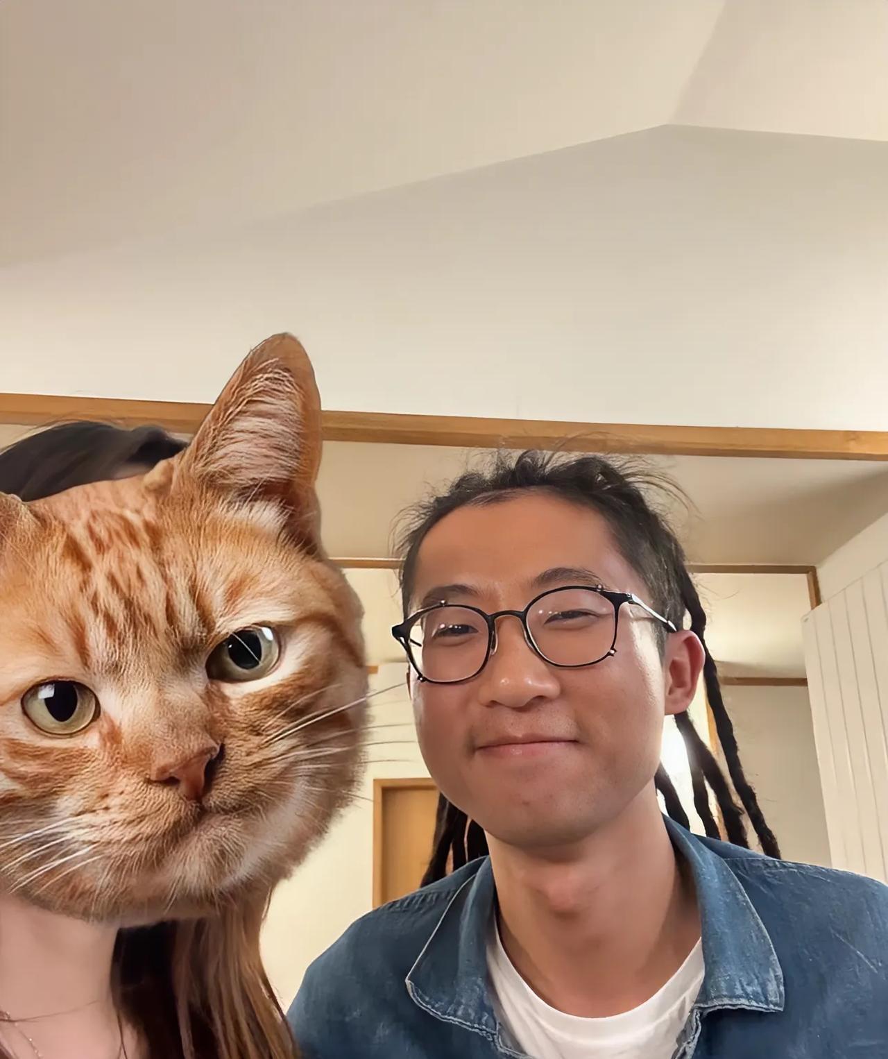 他不说脱口秀，跑巴黎干什么，
也太有个性了！