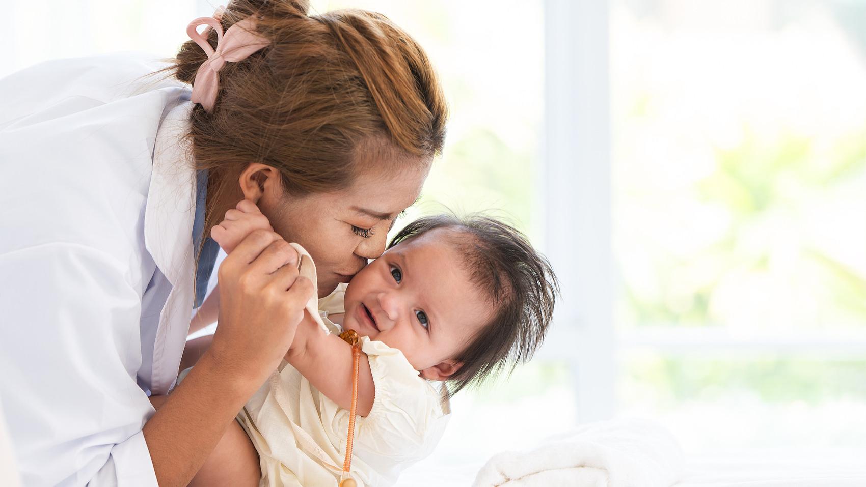哈尔滨育儿嫂品牌推荐 专业家政机构指南