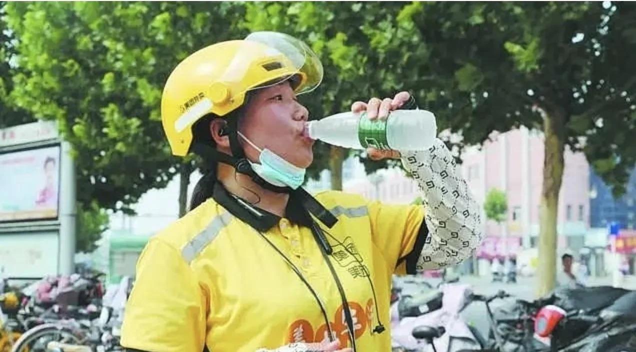 啥事都可以懒，就是做饭不要懒，否则你会为此付出惨重代价
我就不明白，现在的人做一