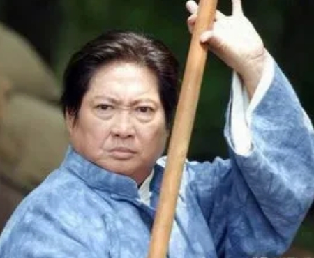 在2003年的时候，周星驰在拍摄《功夫》这部电影，还邀请了洪金宝担任武术指导，但