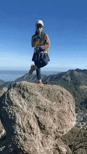 成年人的世界稳重点好，免灾。
