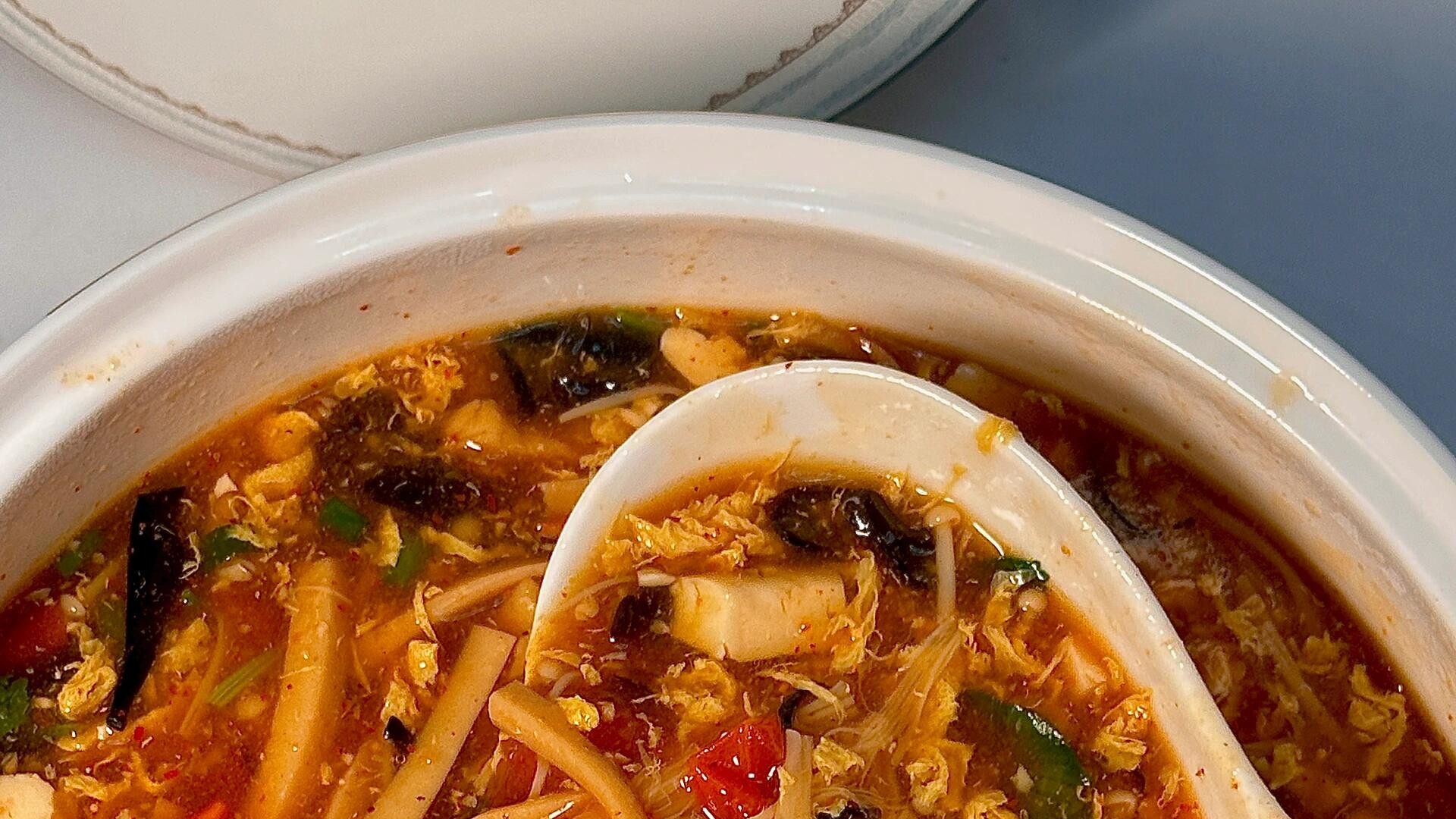 酸辣汤里的夏天