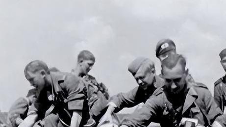 上甘岭缴获大量美军罐头，装的却都是粪便，美军：要怪就怪张桃芳