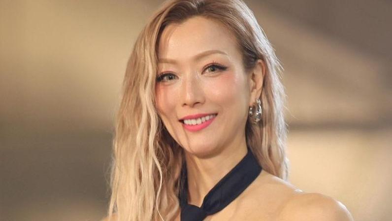 郑秀文没给火灾捐款被骂，本人回应：透过助手捐100万，谁知谁不知不重要