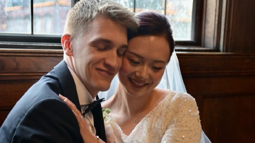恭喜！男乒奥运亚军官宣结婚：曾打败王楚钦、张本智和，妻子是华裔