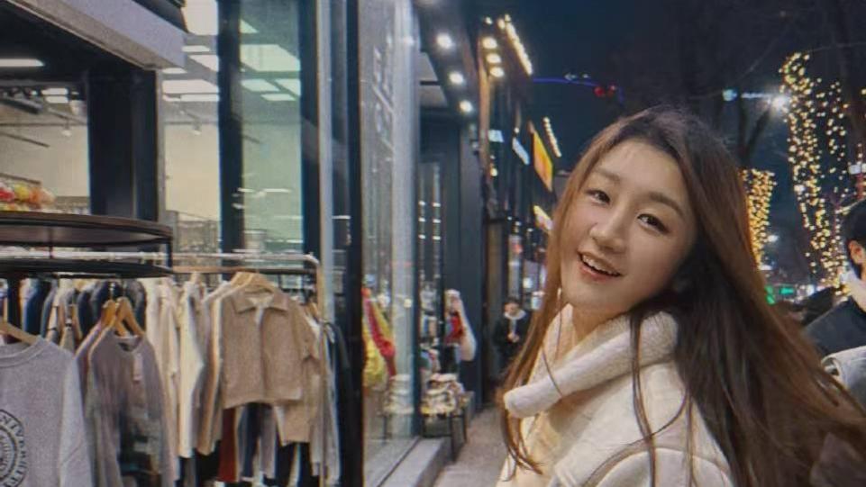 抵达北京，王楚钦拍广告，陈梦考驾照，王曼昱购物，孙颖莎意外