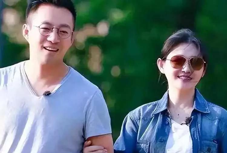 近日，大S去世后的相关风波不断，有消息称S妈拒绝汪小菲为大S买墓地的请求，且向汪