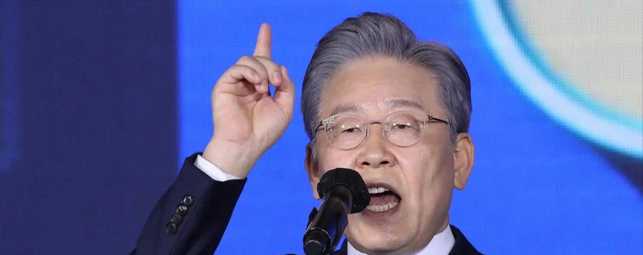 复旦沈逸教授，一句话就戳破了真相！

日本人和韩国人，为什么最近越来越恨我们