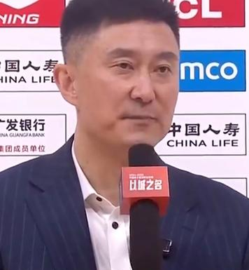 广东男篮主教练杜锋不满对阵山西的判罚！广东男篮不敌山西男篮赛后，广东男篮主教练杜