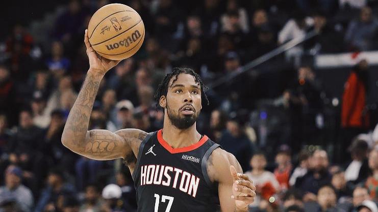 49.3%三分+2.18米臂展！伊森回归首发，才是火箭攻防体系的真解药