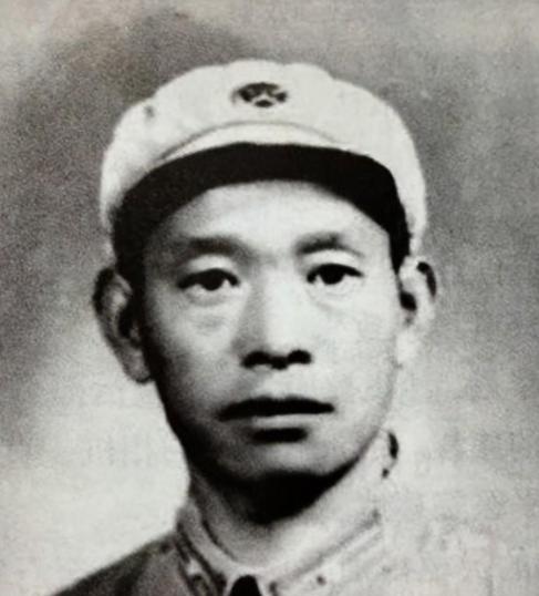 1943年，八路军电台台长刘长生，拿着结婚申请找组织批准，然而组织发觉他的结婚对