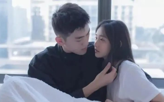 我嫌男人老，我妈说他成熟点好