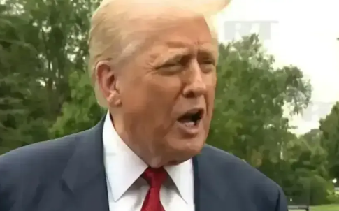 特朗普最近放话，在彻底解决问题之前，不再跟印度谈贸易，而且50%的关税也不会变。