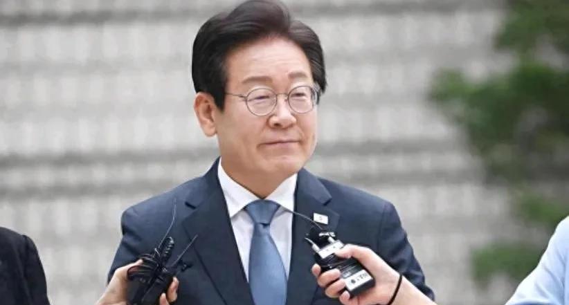 李在明心中真实的想法！
据报道，在中国举行九三抗战胜利日，韩国总统李在明将派出特