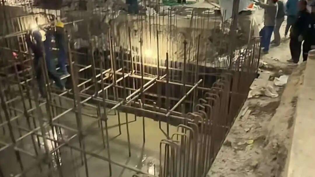 突发！上海四季雅苑业主私挖6米地下室 官方：违规已调查