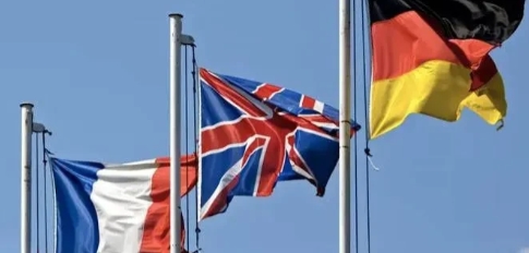 【英德法在北约之外再组防御联盟】

最近一周，英国分别与德国和法国签署了防御协议