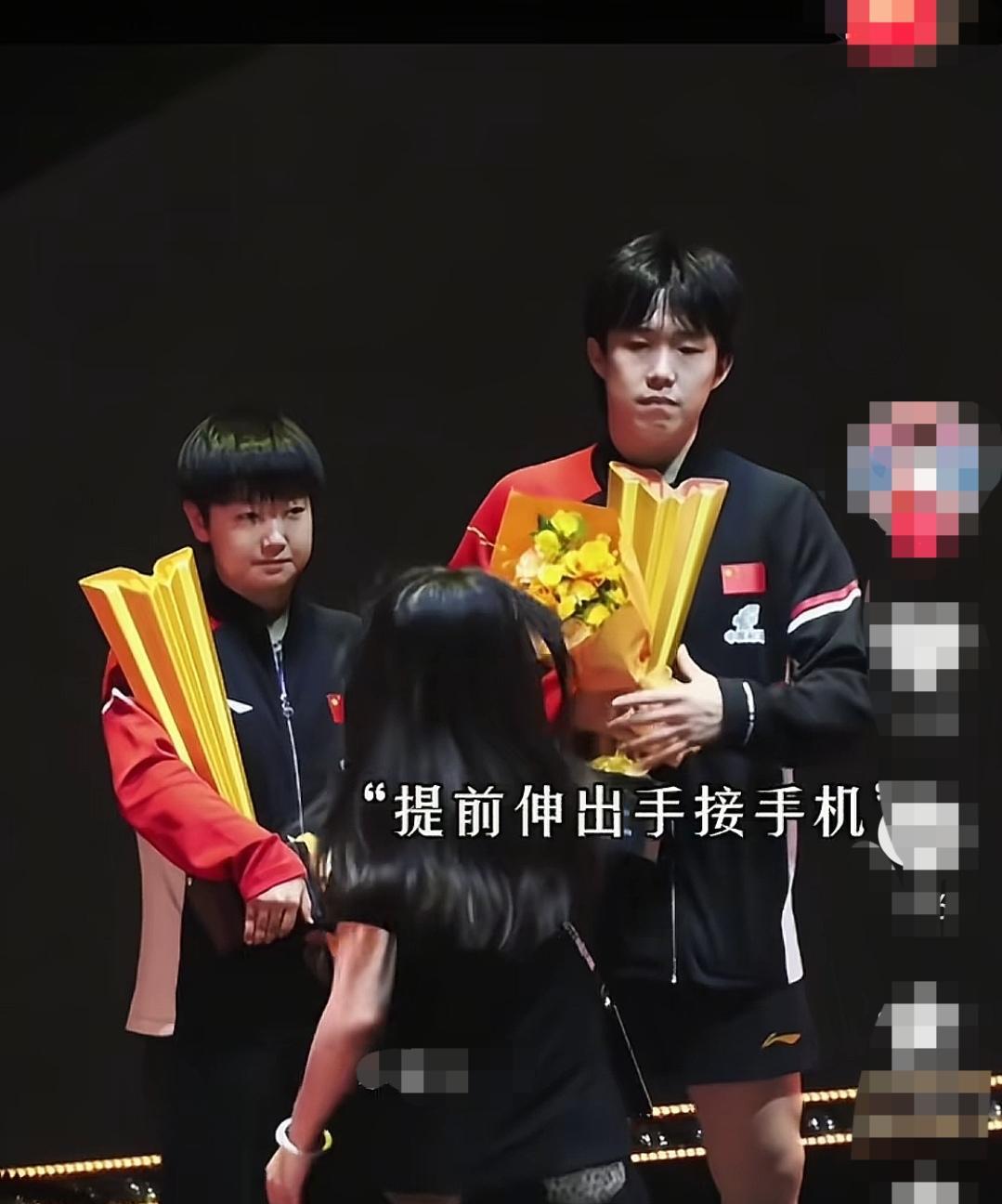 原来王楚钦还有这么双标的一面，王楚钦的八百个心眼子，全部用在了姐姐和弟弟身上，至